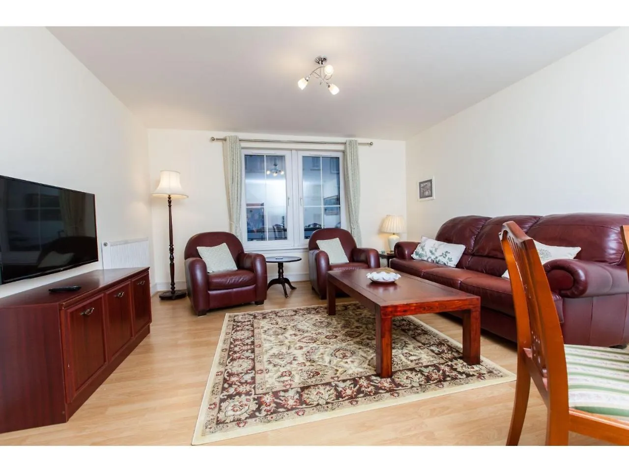 Spacious, central apartment Edimburgo 0*,
