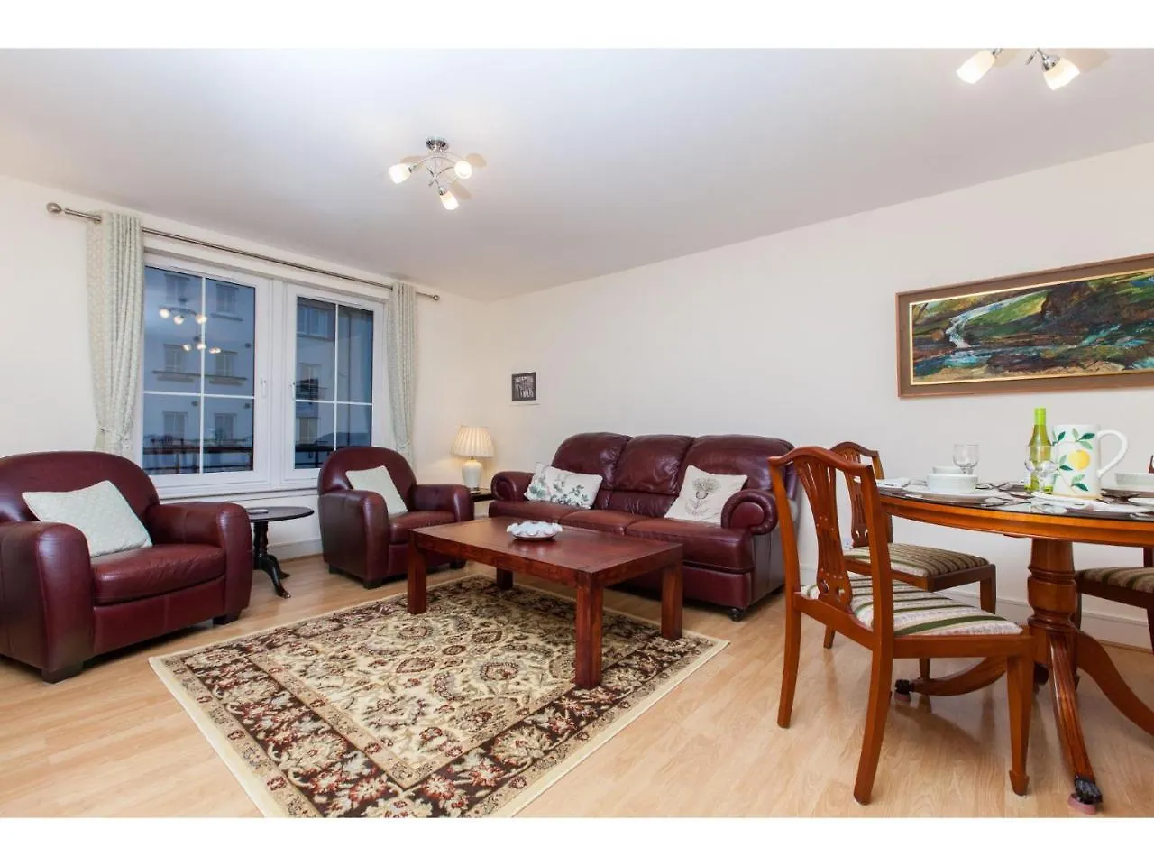 Spacious, central apartment Edimburgo